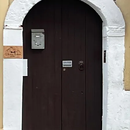 ベッド・アンド・ブレックファスト La Casa Di Jo